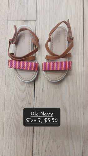Old Navy sandals 7