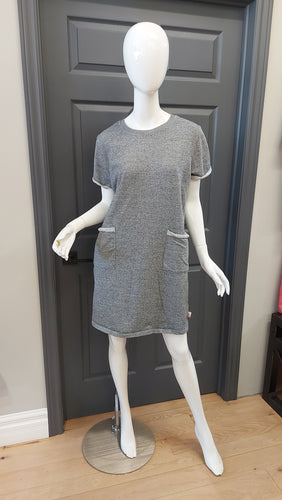 Canadiana grey dress M