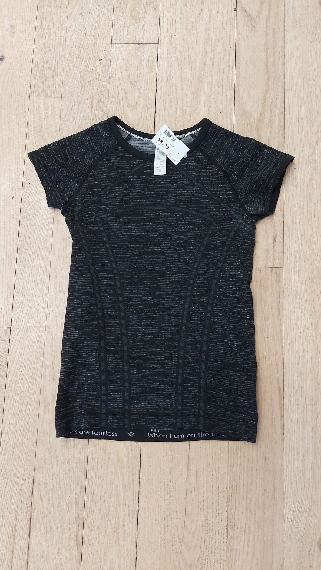 Ivivva black tee 8