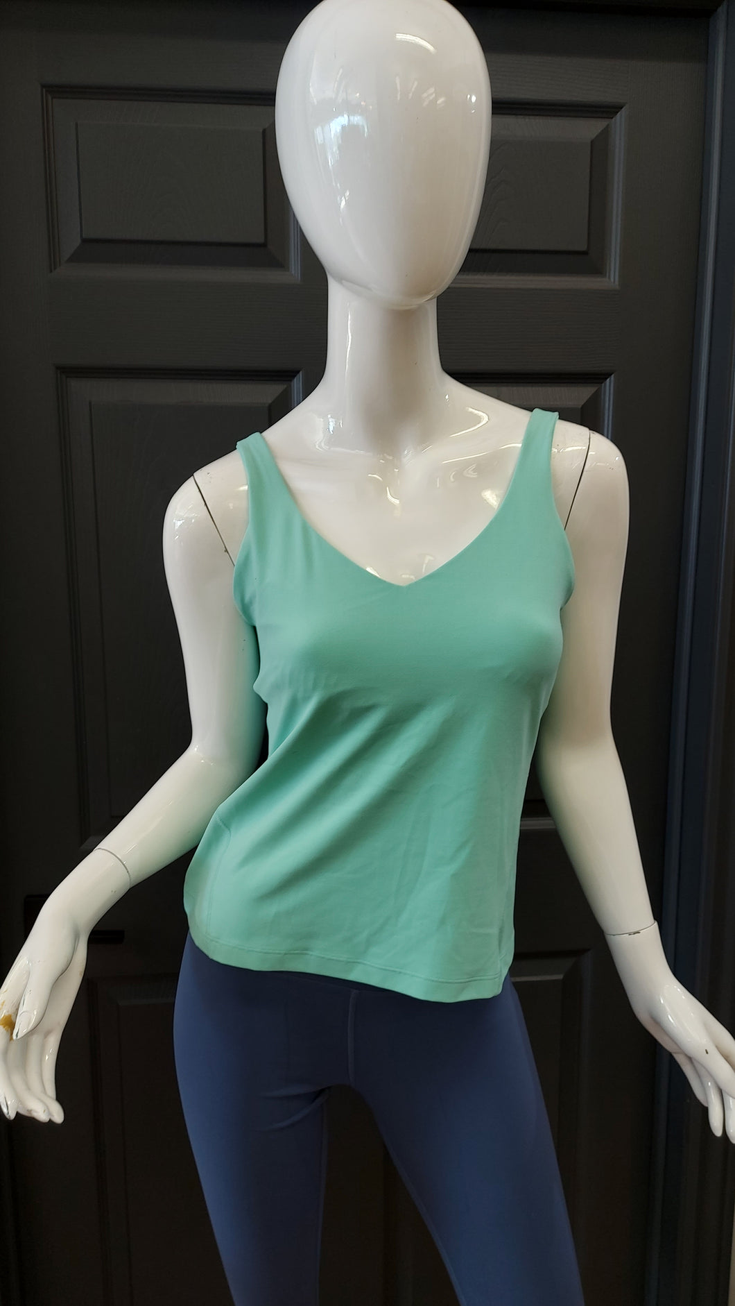 Lululemon teal tank M/L