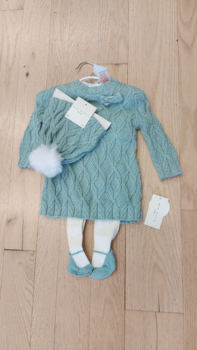 Max Studio green outfit 3-6m