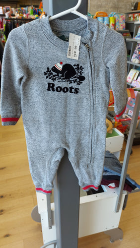 Roots grey/black sleeper 6-12m