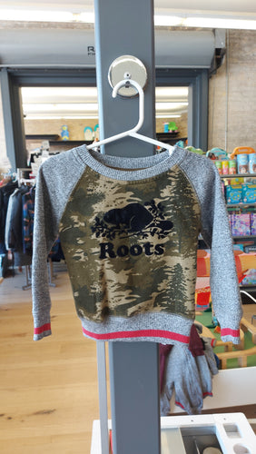 Roots green/grey sweater 2