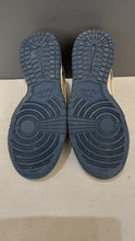 Load image into Gallery viewer, Nike blue shoes 7.5