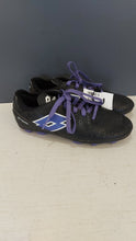 Load image into Gallery viewer, Lotto black cleats 1