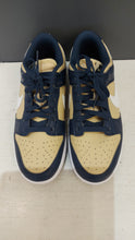 Load image into Gallery viewer, Nike blue shoes 7.5