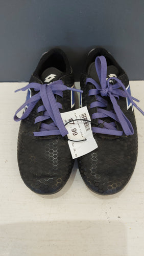 Lotto black cleats 1