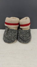 Load image into Gallery viewer, Roots slippers 6-12m
