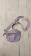 Load image into Gallery viewer, Herschel Settlement Hip Pack