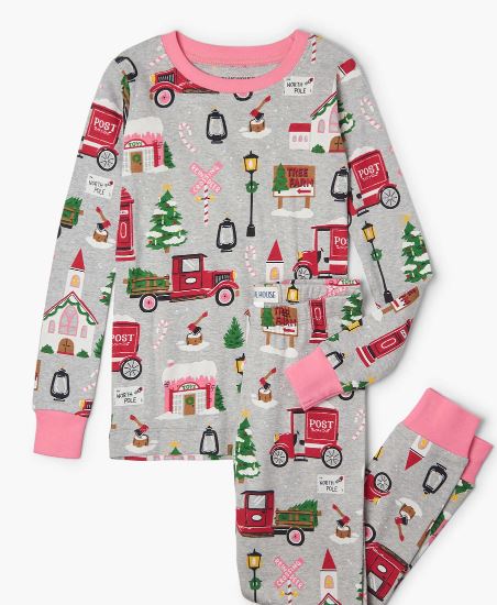 Little Blue House Pj's - Christmas Village - 10