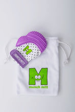 Load image into Gallery viewer, Munch Mitt - Purple Polka Dot