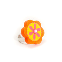 Load image into Gallery viewer, Pretty Wooden Rings